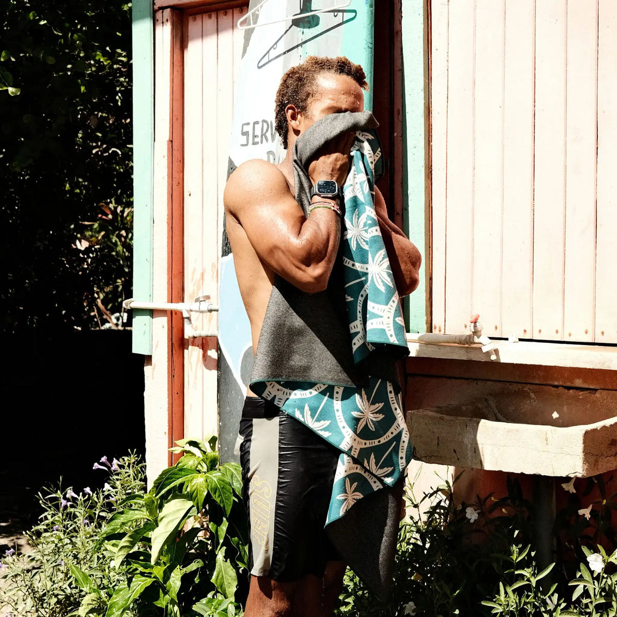 Nomadix Original Towel: Palms Resort - Teal