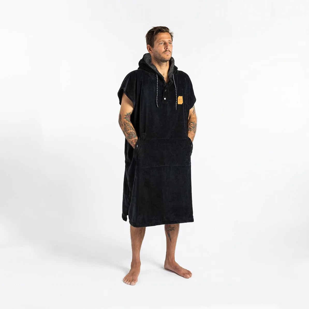 Slowtide The Digs Changing Poncho - Black