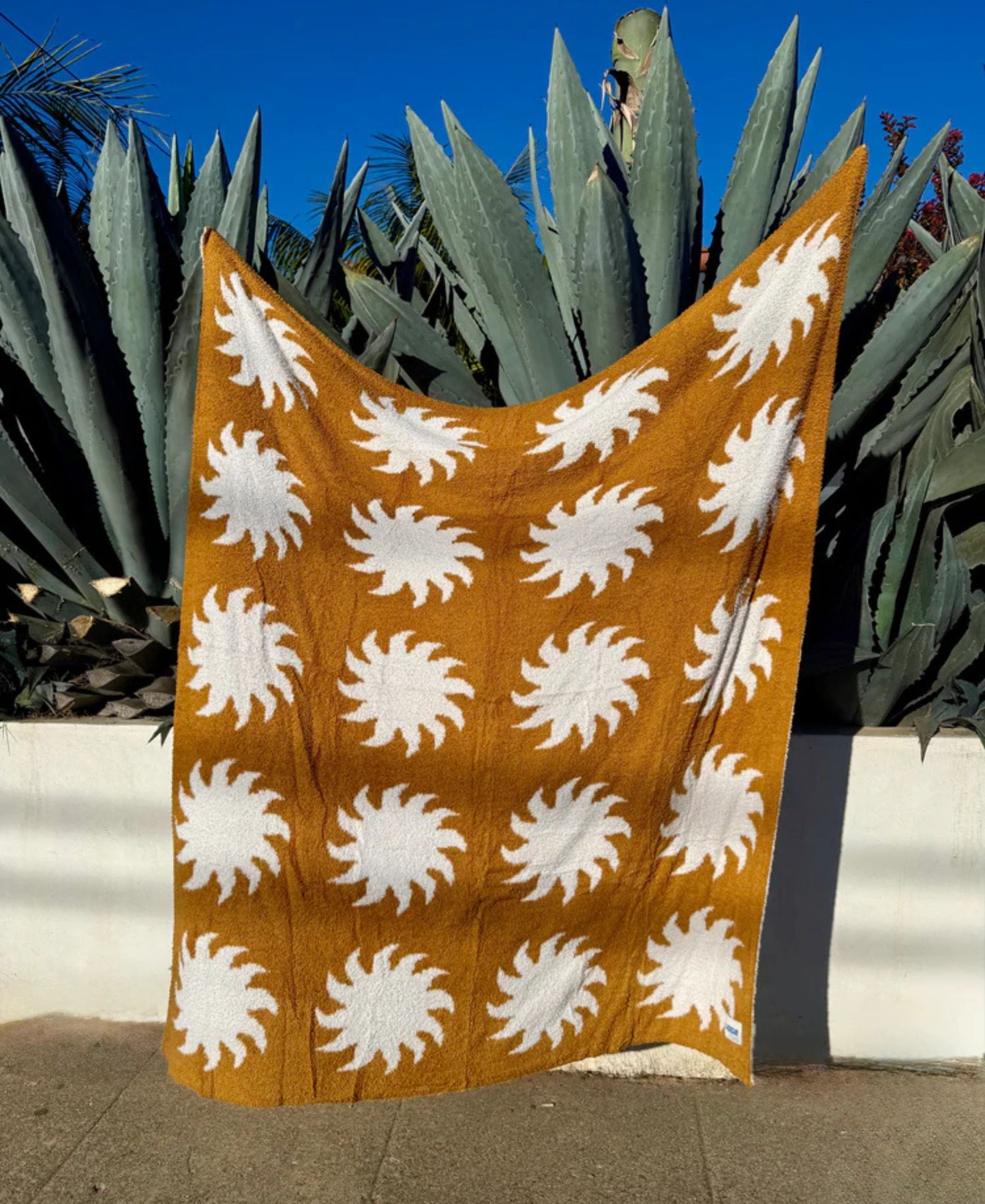 Sundream Suns Plush Throw