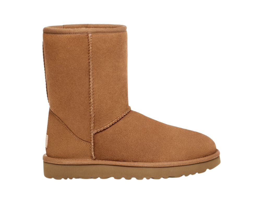 Ugg Women's Classic Short II Boot  - Chesnut