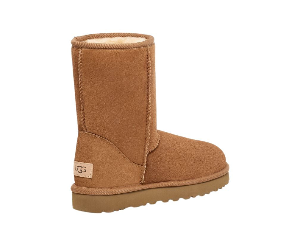 Ugg Women's Classic Short II Boot  - Chesnut