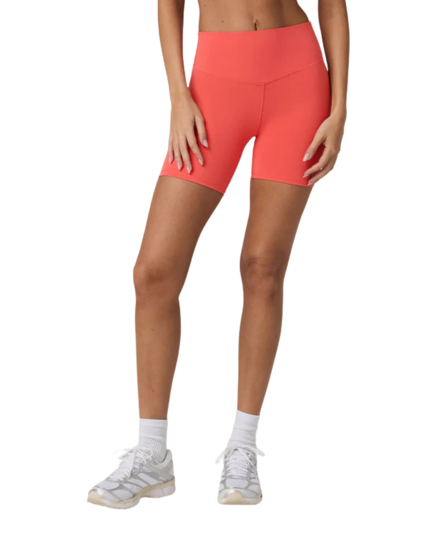 Vuori All The Form Short - Bright Coral